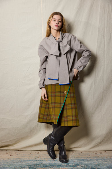 Cala Blouse. Checkered