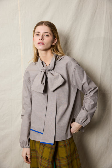 Cala Blouse. Checkered
