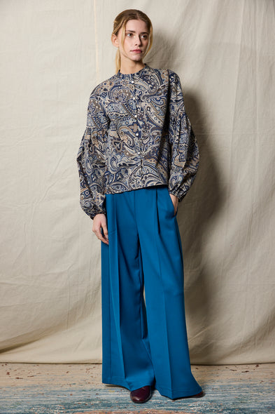 Seville blouse. Pasley