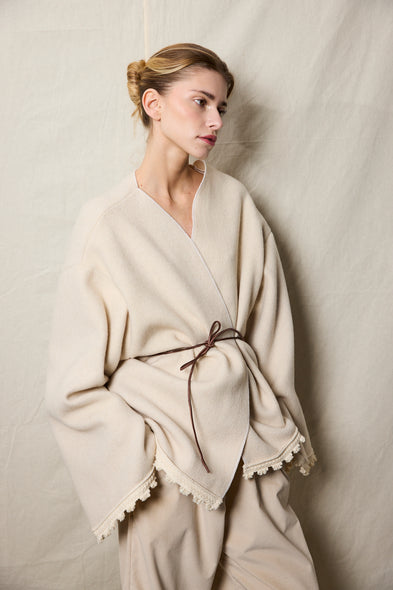 Poncho Jacket. Iris