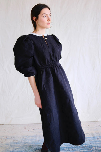 Taroudant 3 button dress. Noir