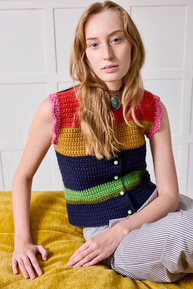 Knitwear No.102. Rainbow collar