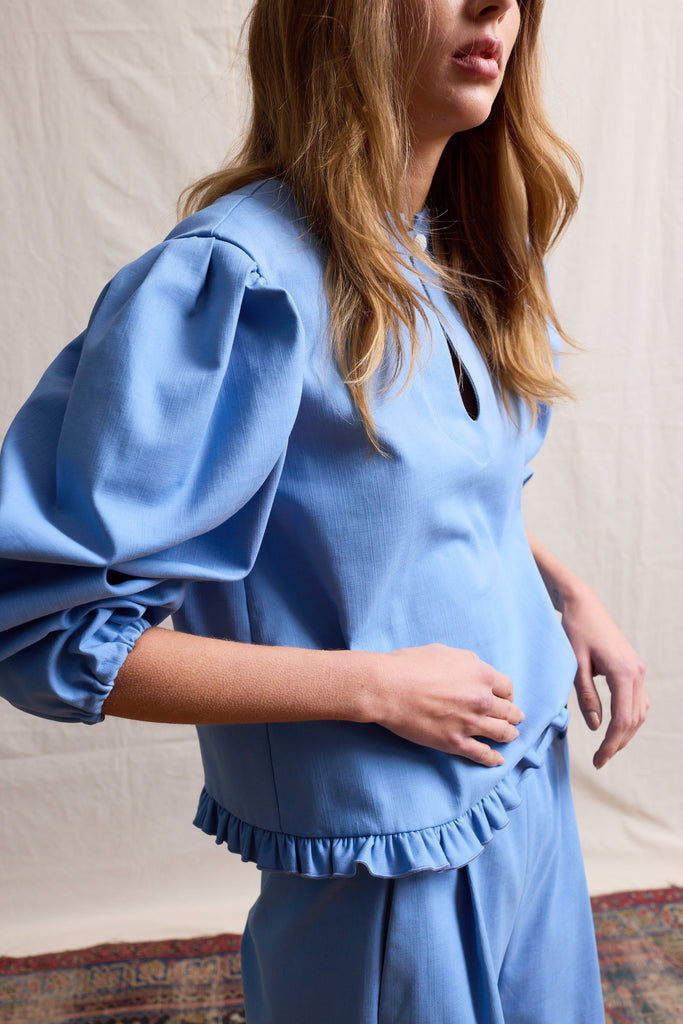 Blue Colonelle Theodor