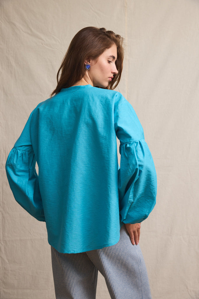 Seville couture blouse. Turquoise Linen