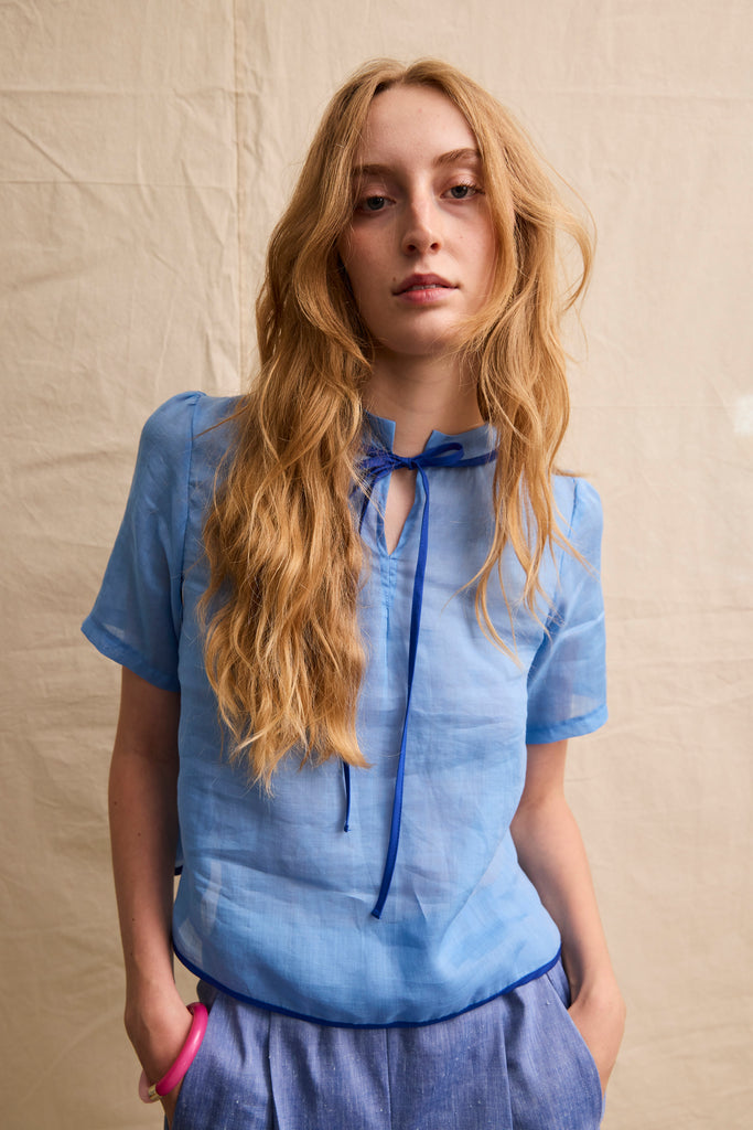 Short Sleeve Shirt. Blue Organza
