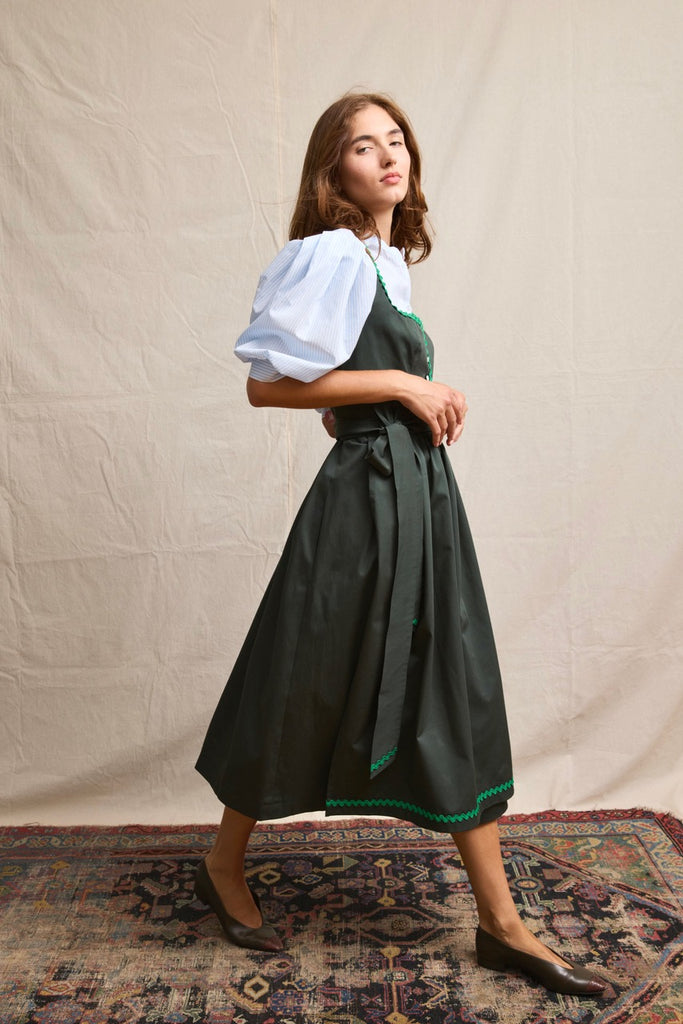 Dirndl. Leonie
