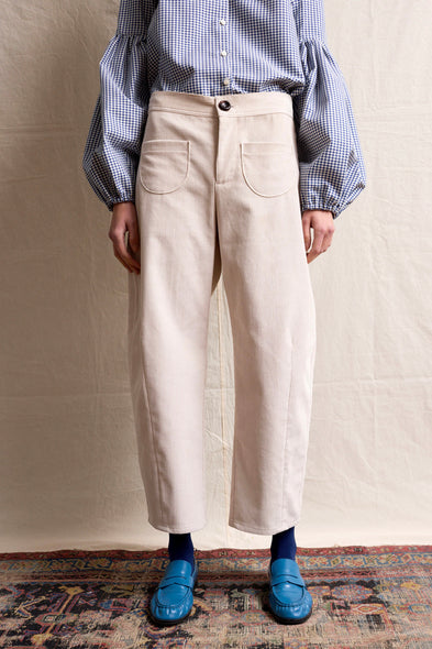 Barell Beatrice. Corduroy