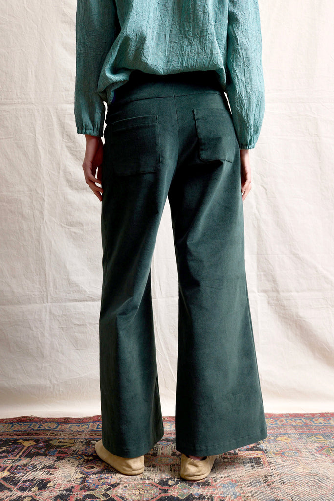Lido Pants. Corduroy. Lale