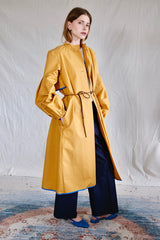 Raincoat. coucher de soleil
