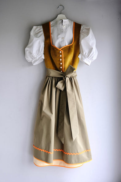 IRMA Dirndl