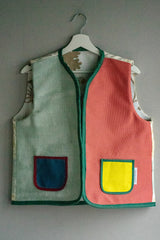 Reversible vest. Squirrel