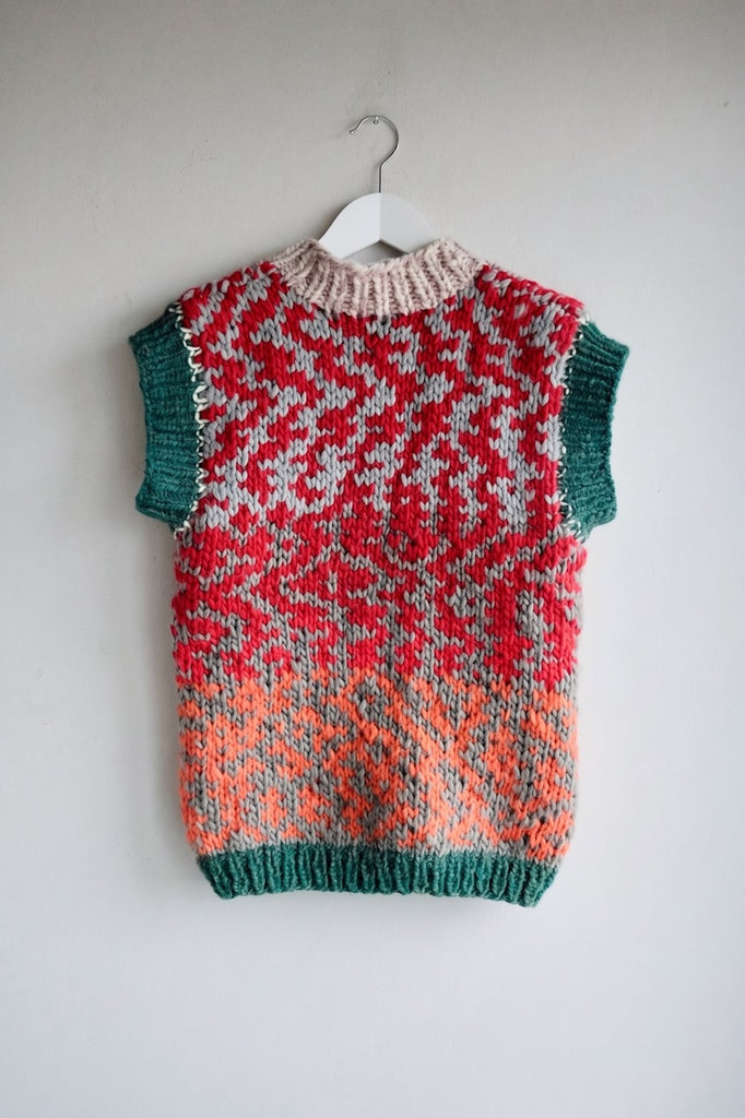 Knitwear No.146. Sleeveless Jumper Frederic