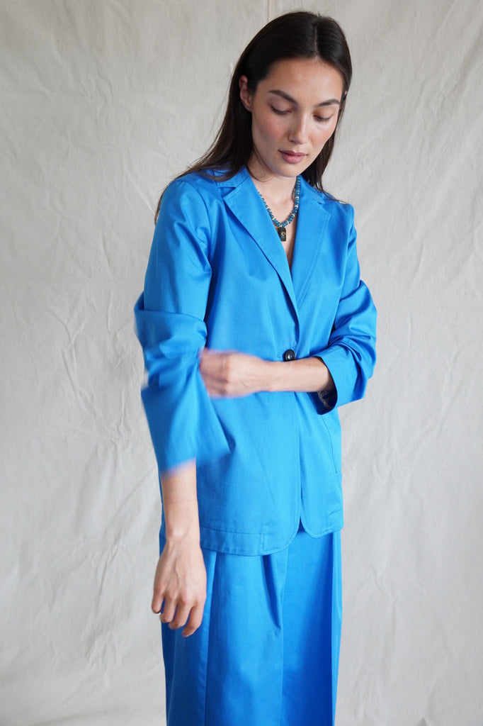 Three Pocket Blazer. Azadine