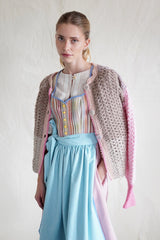 Knitwear No.121. Cardigan in fraise, vanilla and chocolate.