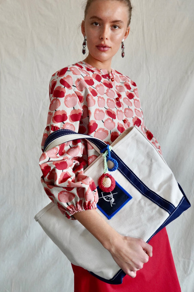 XL IRMA Canvas Tote. Blue