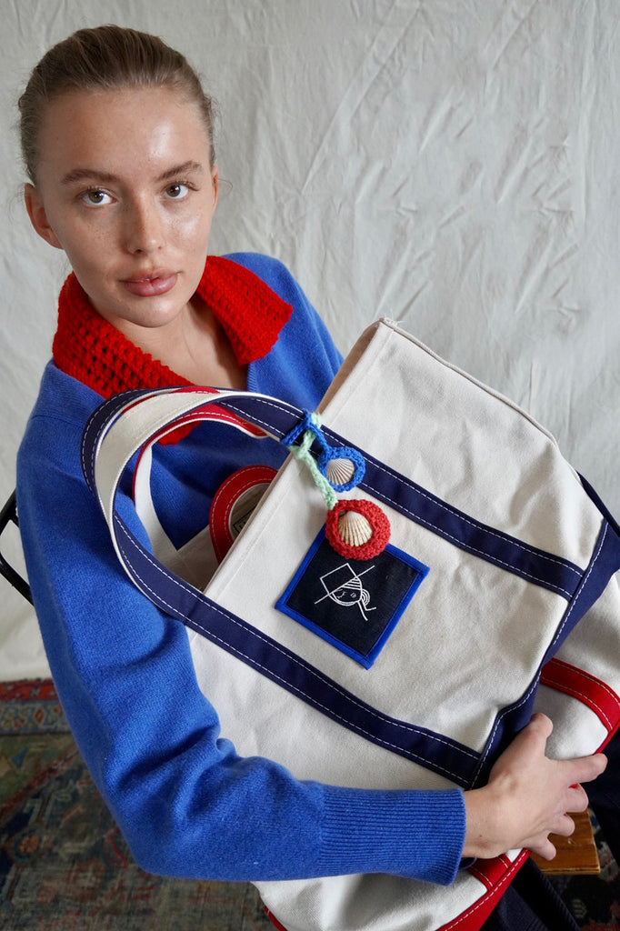 XL IRMA Canvas Tote. Blue