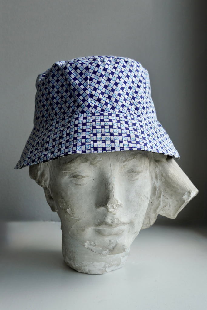 Traveler hat. Reversible. Angelo