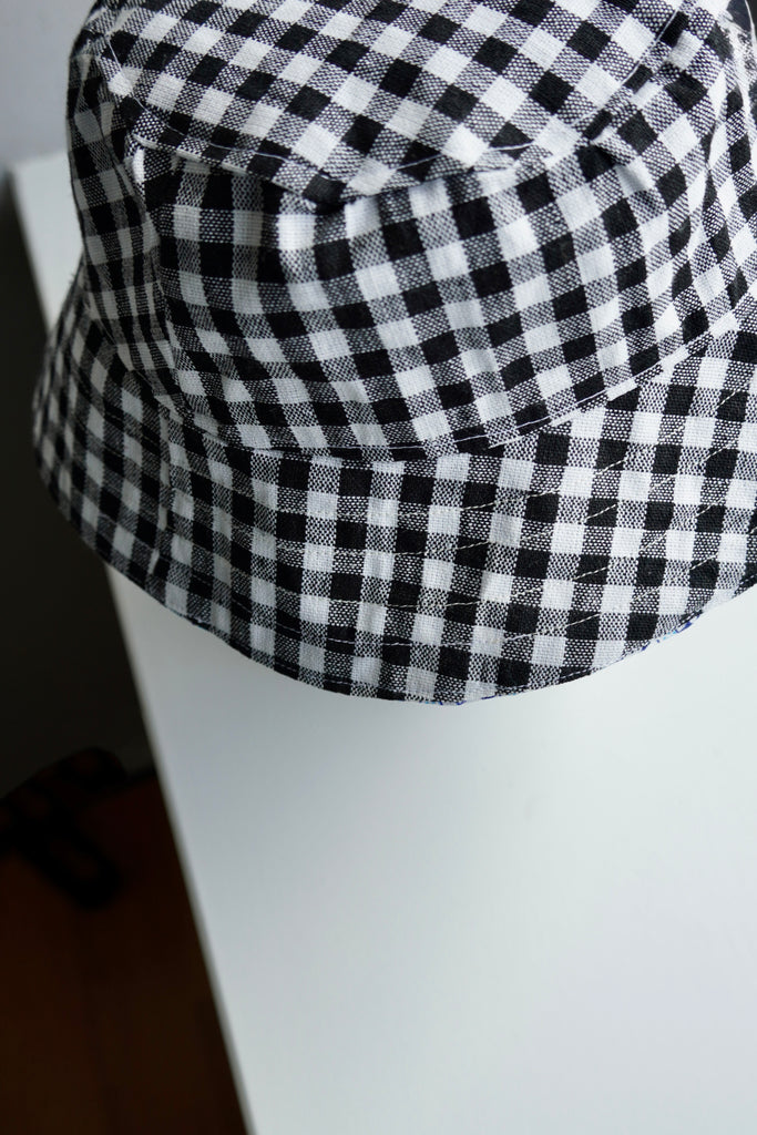 Traveler hat. Reversible. Angelo