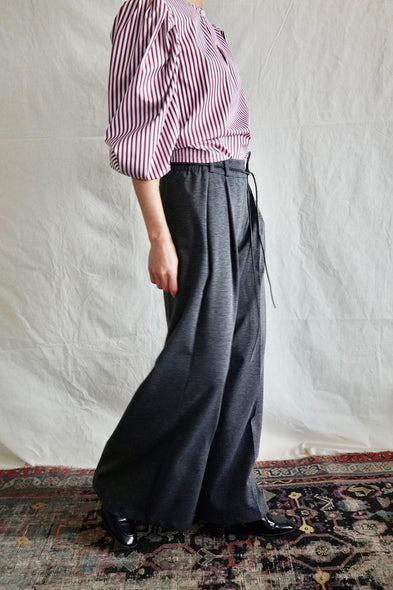 Palazzo pants. Punto Milano. Grey