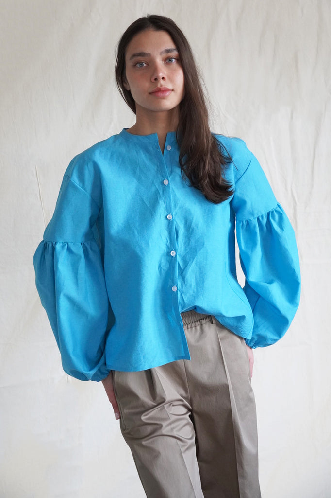 Seville couture blouse. Turquoise Linen