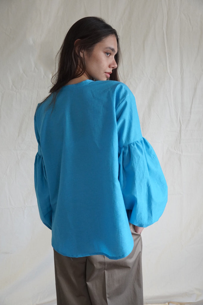 Seville couture blouse. Turquoise Linen