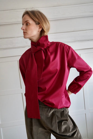 Cala Blouse. Granadine