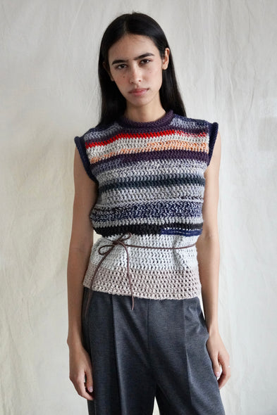 Knitwear No.131. Sleeveless Sweater Adele