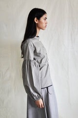 Seville blouse. Golden thread.