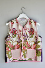 Reversible vest. Roses