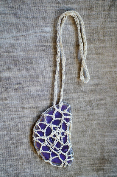 Lilac agate slice pendant